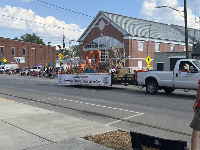 Harvest Homecoming parade - 10.4.25
