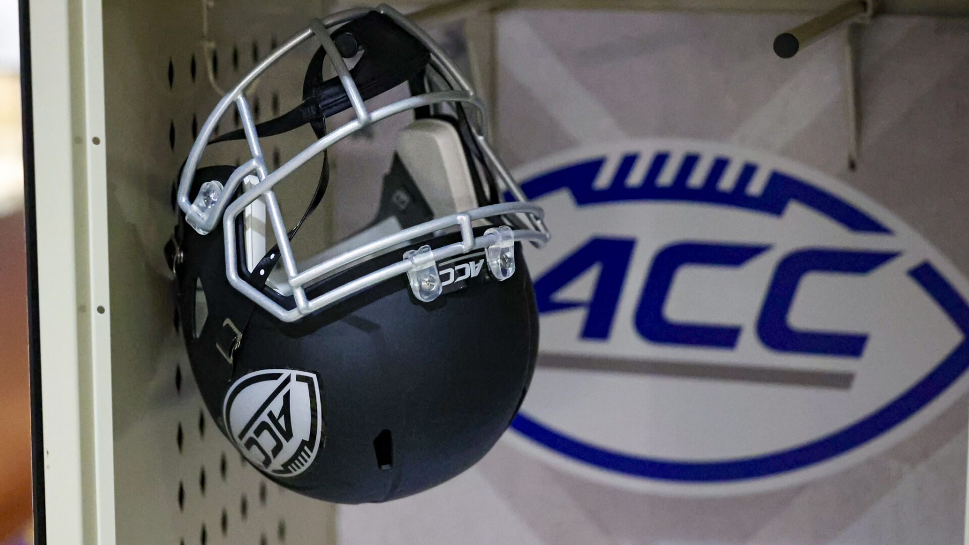 ACC to require availability reports before football games; impose fines ...