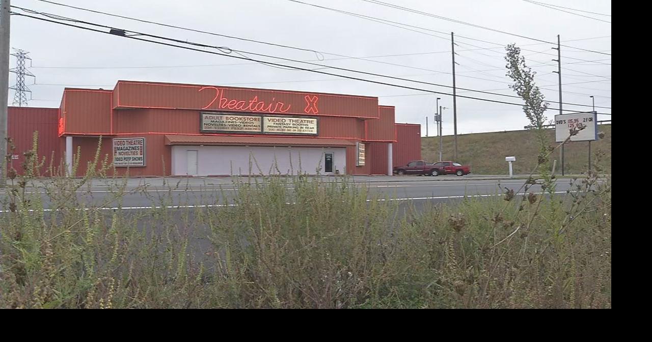 New Theatair X owner suing to reopen as similar adult business | Local News | wdrb.com->すべての結果