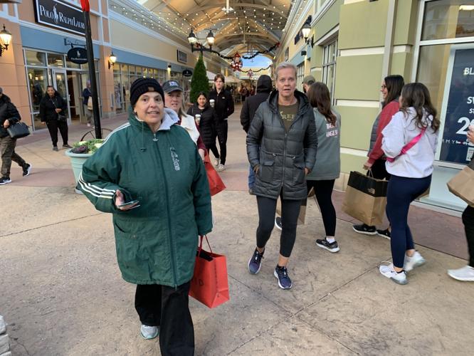 BLACK FRIDAY - OUTLET SHOPPES OF THE BLUEGRASS - 11-23-2023