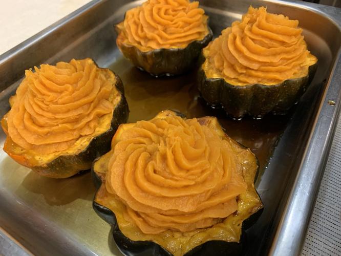 THANKSGIVING RECIPES - CHEF PAUL DOWELL - KROGER KK 11-17-2021 (1).JPG