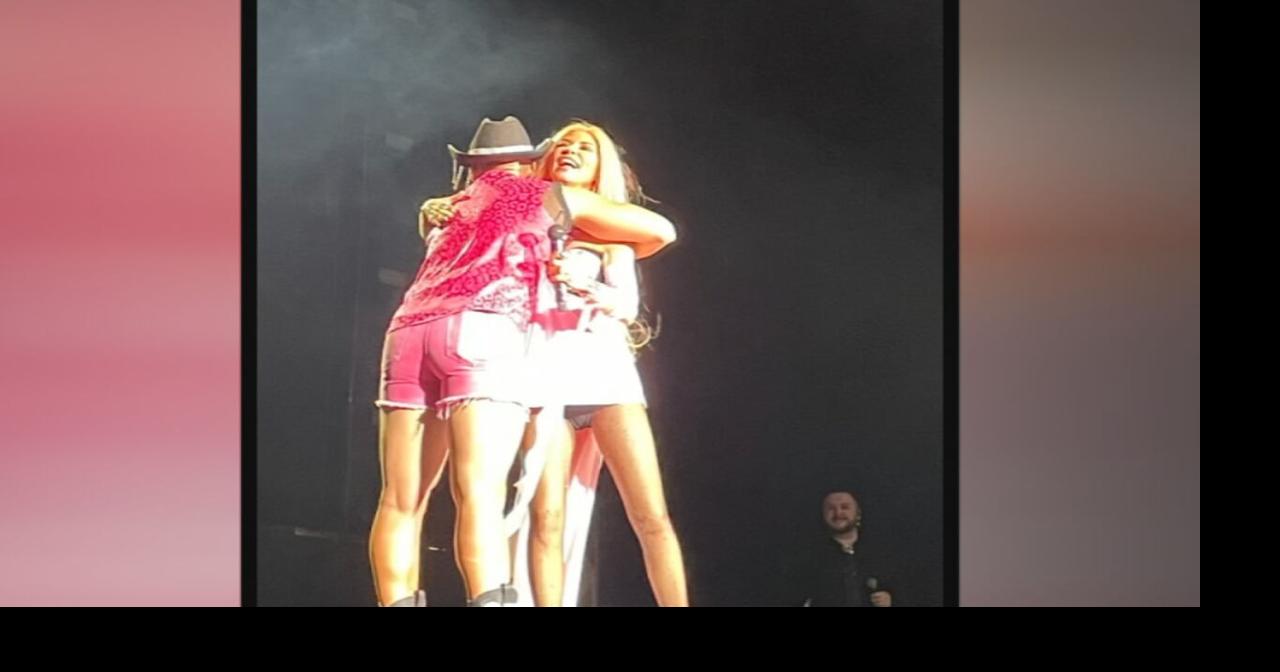 Louisville man called on stage by Shania Twain during concert in St. Louis News from WDRB