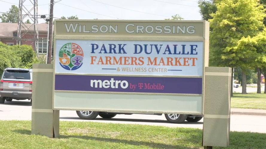 Park DuValle Farmers Market sign