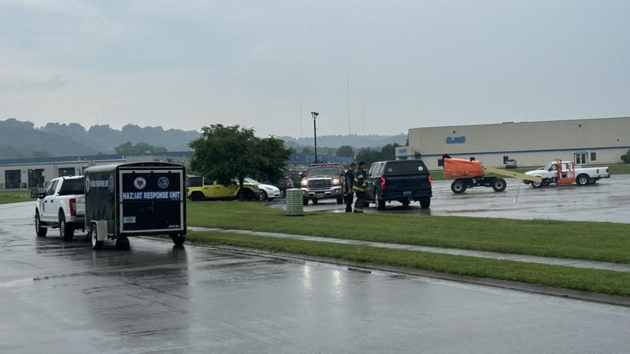 New Albany creek paint situation 3.jpg