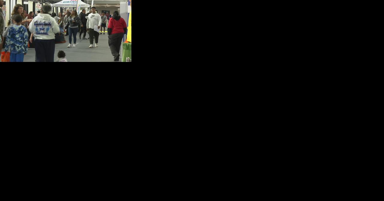 JCPS showcase in West End gives thousands of Louisville families info on school choices - Vimarsana News