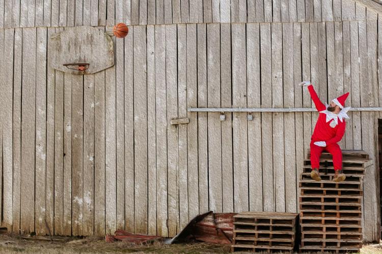 ELF ON THE FARM - AFFINITY FARM 12-22-2023  (2).jpg