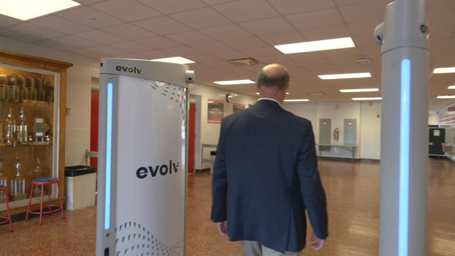 Evolv demonstrates weapons detection systems at Butler High School