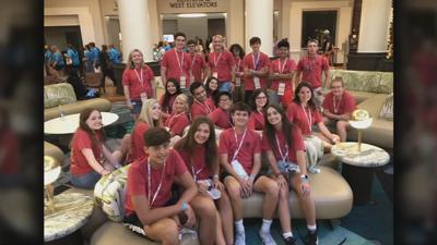 Elizabethtown High School Beta Club students