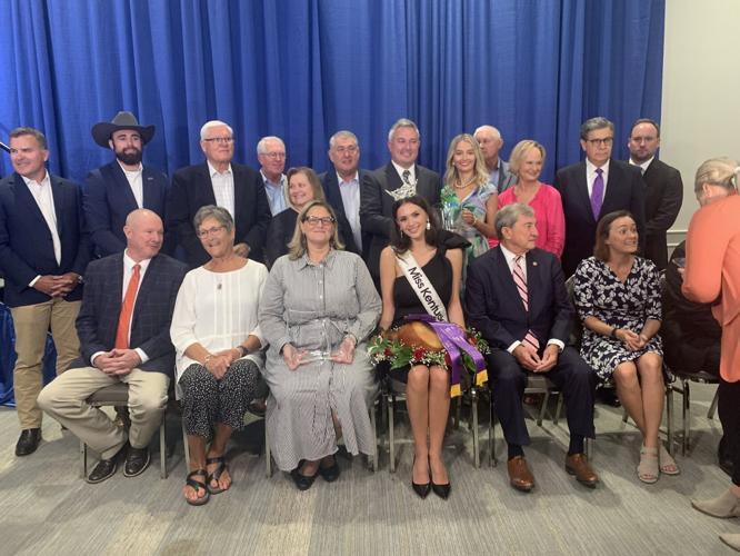 GRAND CHAMPION HAM AUCTION WINNERS 2023.jpg