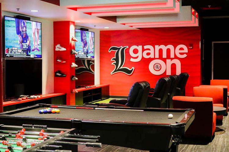 Louisville football players lounge gaming area