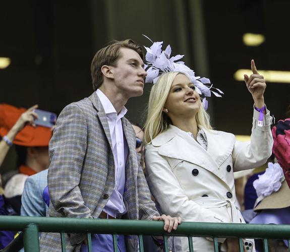 Kentucky Derby fans