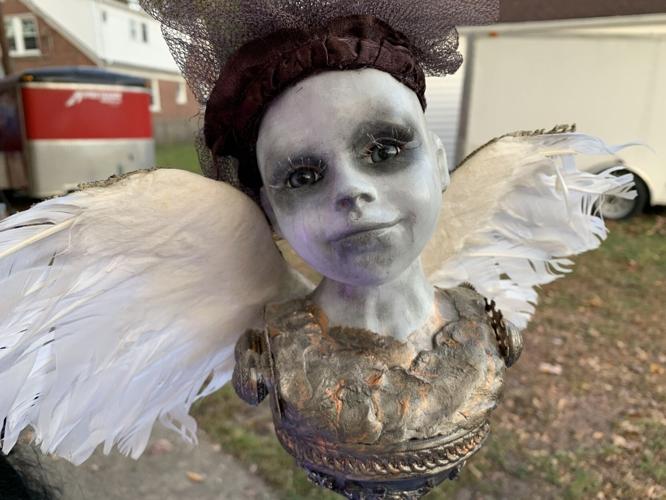 POP UP ART AND YARD SALE - BEECHMONT - KK - 11-5-2020  (1).JPG