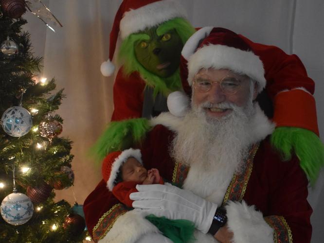 Santa visits NICU babies at UofL Health (56).JPG