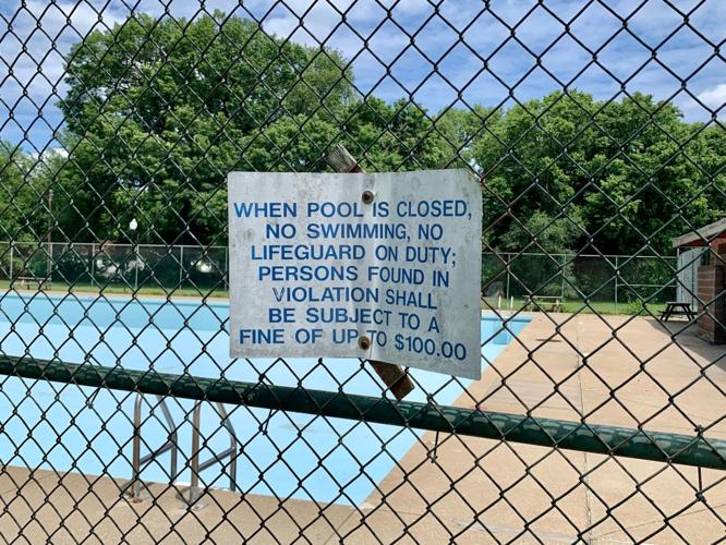 Algonquin Pool signage