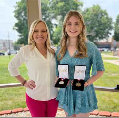 Erin Houchin and Sophia Violes