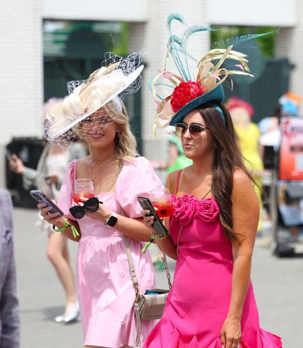 Fans on Kentucky Oaks Day 2025