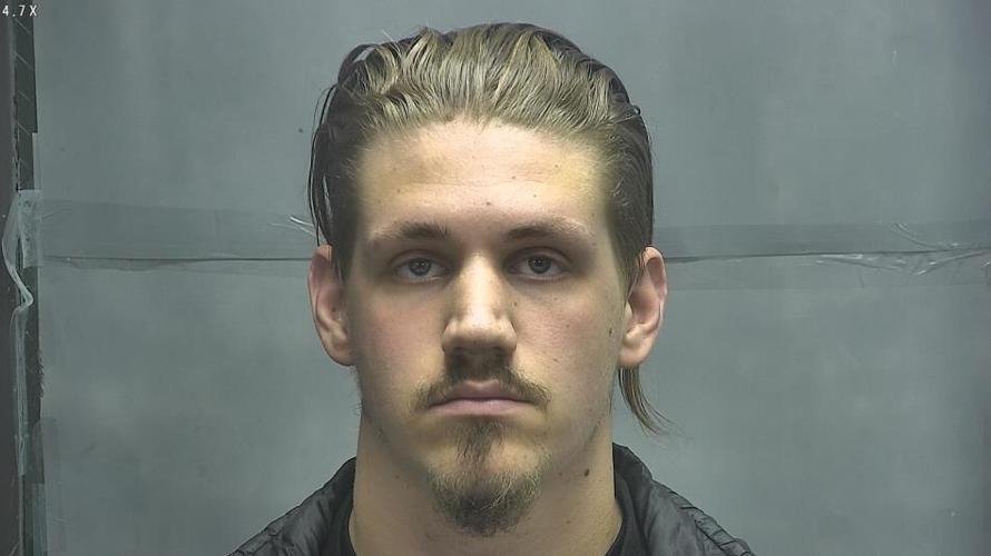 Noah Helton