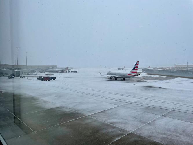 SNOW - AIRPORT - 1-5-2022 1.jpg