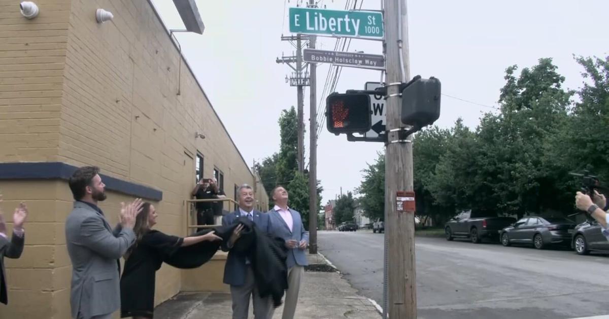 Liberty Street sign honors longtime Jefferson County Clerk Bobbie Holsclaw
