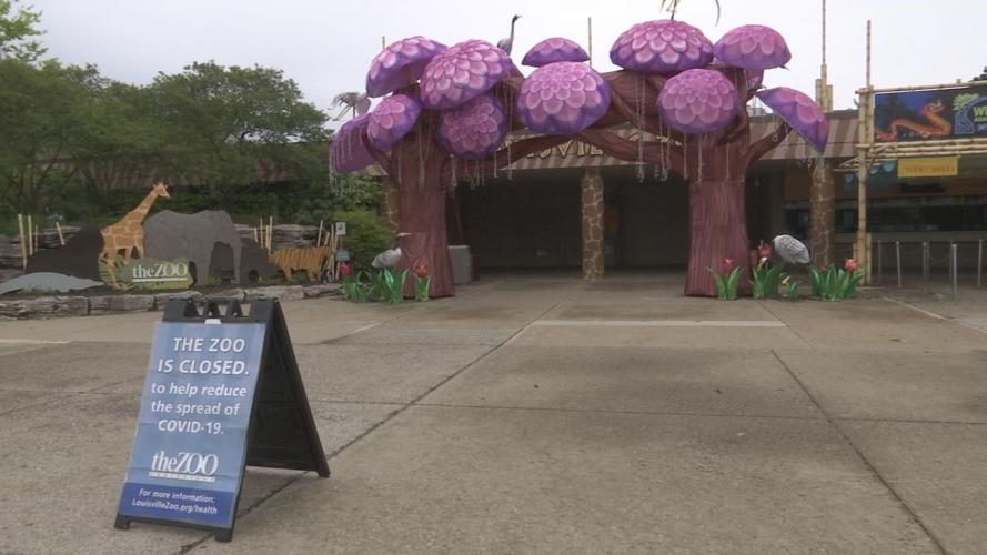 Louisville Zoo closed gates