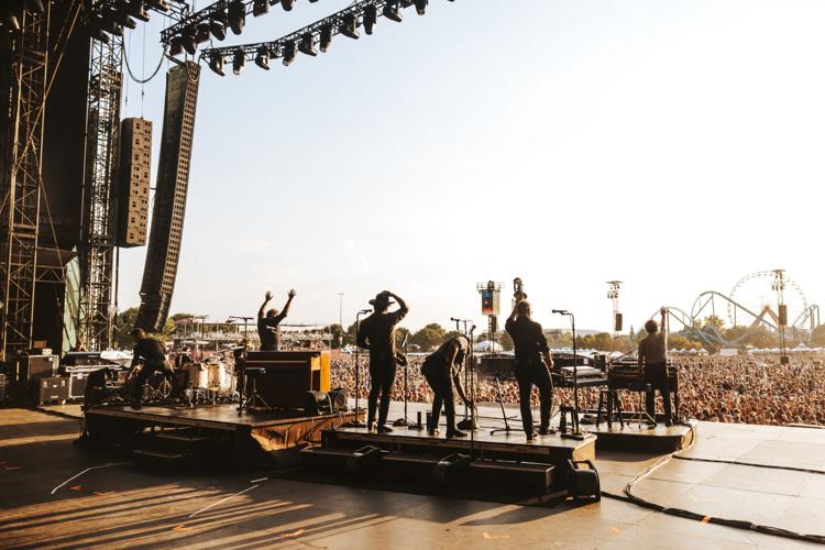 Nathaniel Rateliff & The Night Sweats