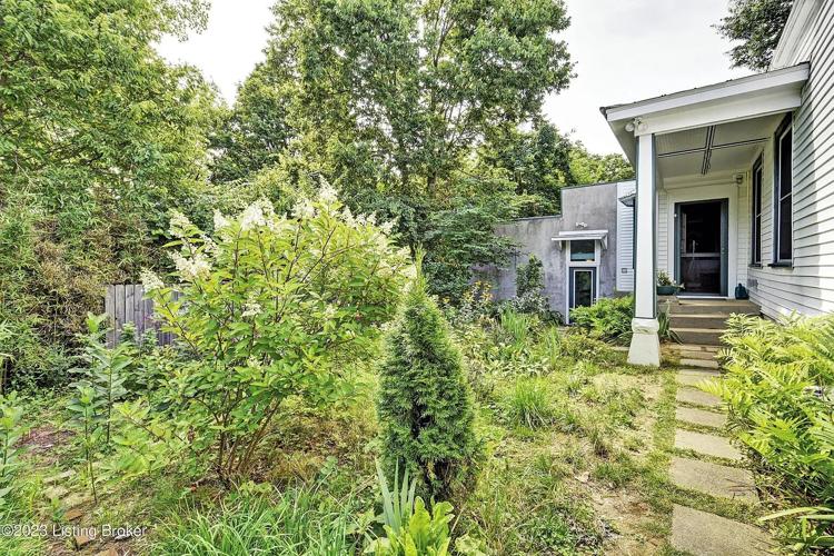 Payne Street House on Zillow