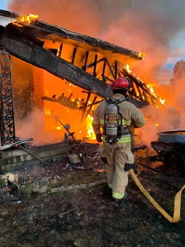 Elizabethtown House Fire 4-1-21 (2).jpg