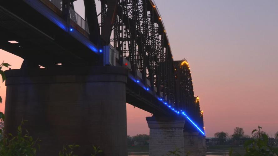 BIG FOUR BRIDGE LIGHTS