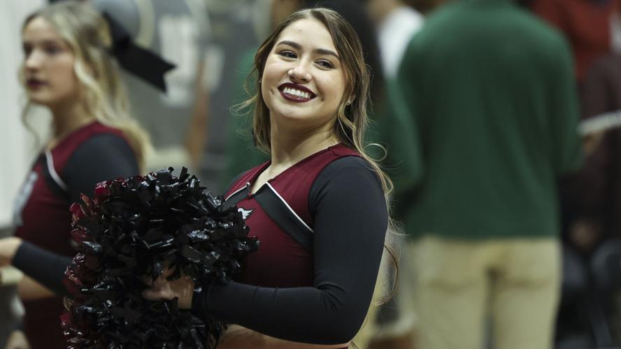 Bellarmine cheerleader