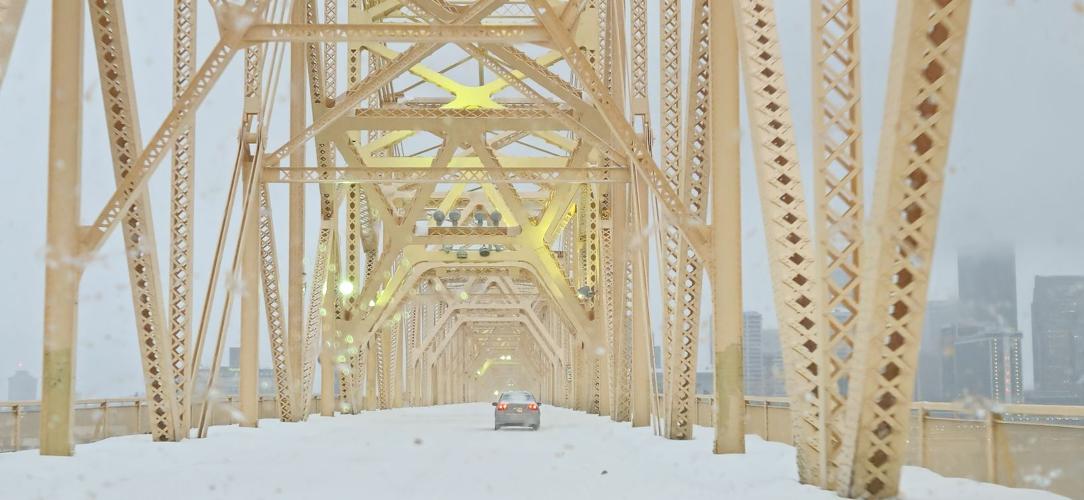 ICE - 2ND STREET BRIDGE - SNOW - NANCY PETERSON 1-6-2025.jpg
