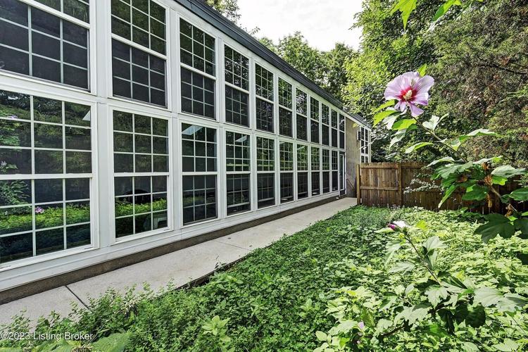 Payne Street House on Zillow