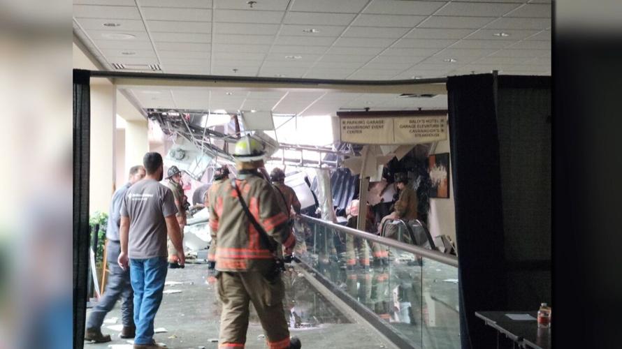 EVANSVILLE - CAR THRU ROOF OF BALLY'S - WEVV VIEWER 11-25-2024 3.jpg