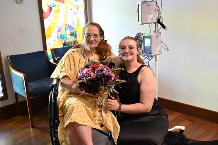 UL JEWISH HOSPITAL WEDDING  (13).jpg