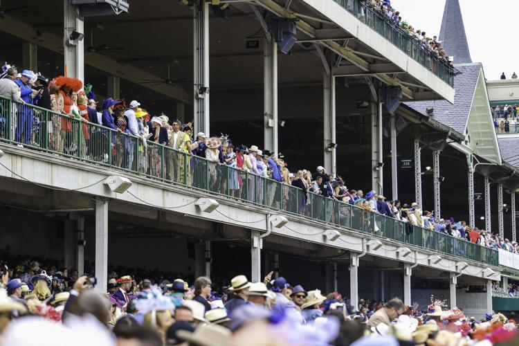 Kentucky Derby fans