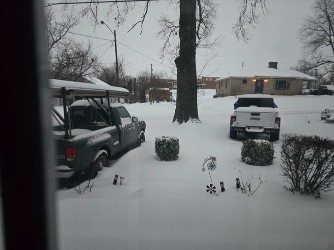 NEW CASTLE KY SNOW 01-25-26 TERESA COOK.jpg