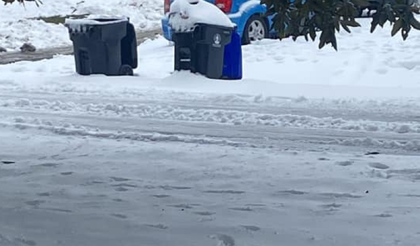 Snow covered Third Street in Louisville's south end