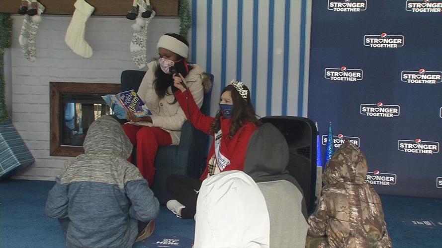 JCPS_U OF L HOLIDAY MARKET .jpeg