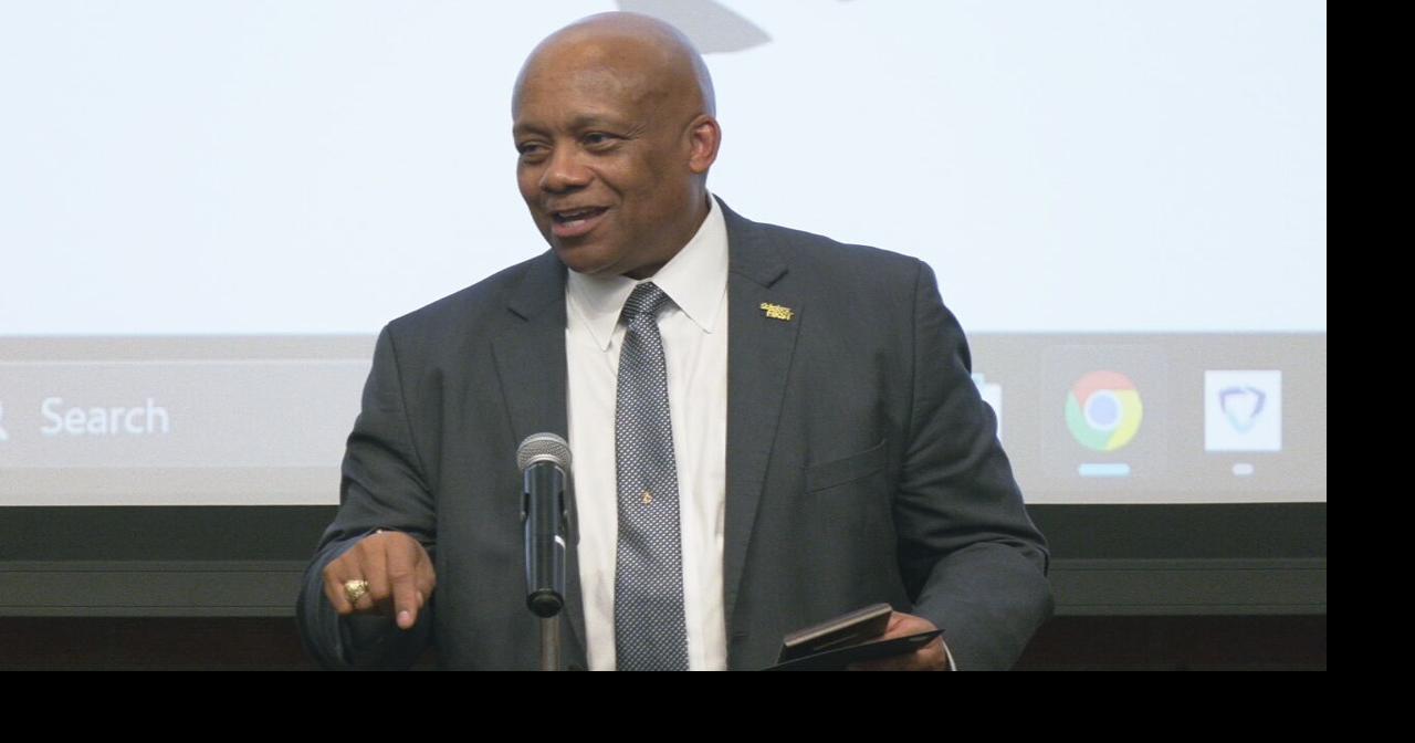 JCPS superintendent highlights communication during 'Community Conversations' tour