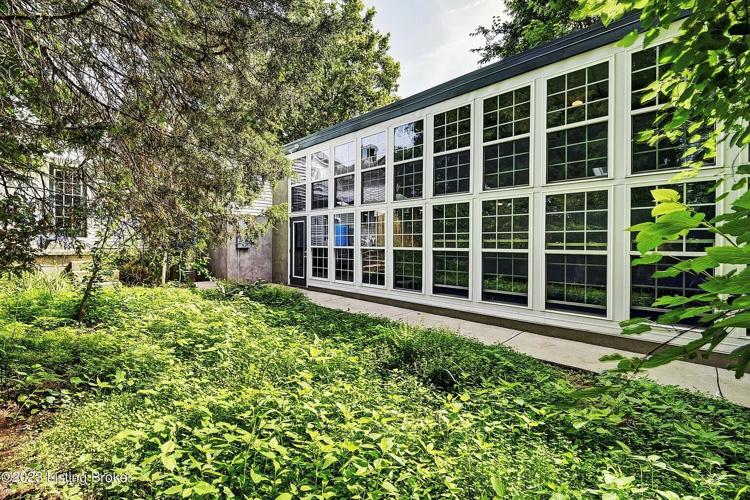 Payne Street House on Zillow