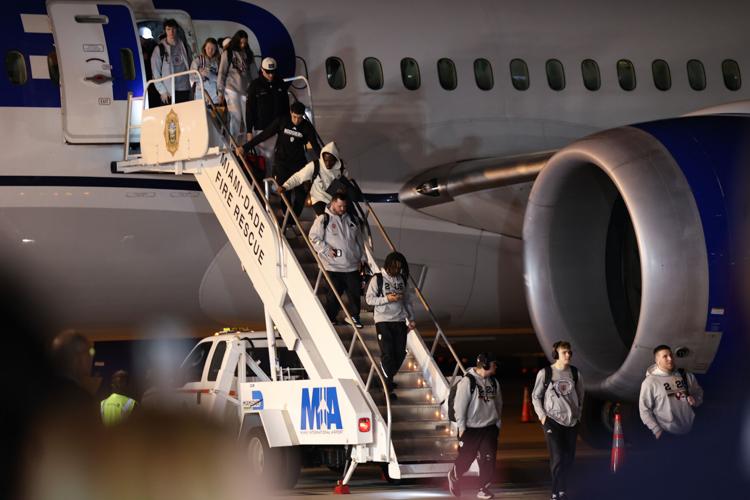 Indiana football team arrival