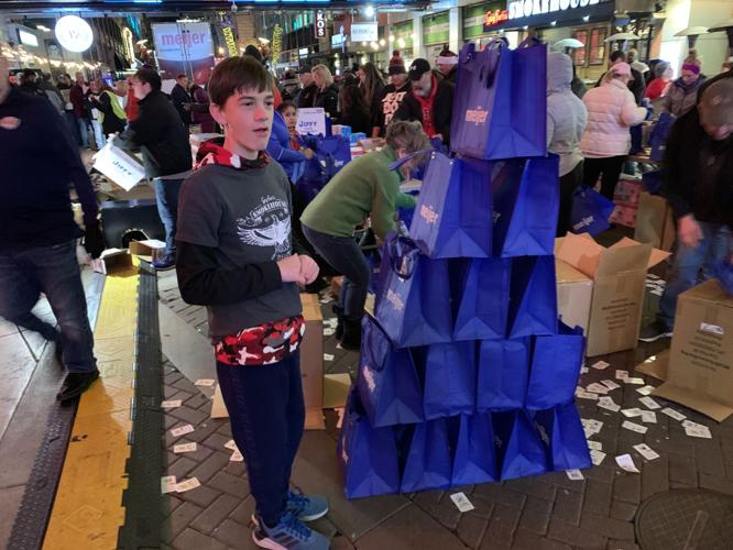 CHRISTMAS - BOXES OF LOVE - LMPD - KEITH KAISER - 12-23-19   (12).jpeg