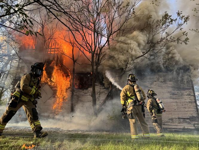 Fire in Russell neighborhood