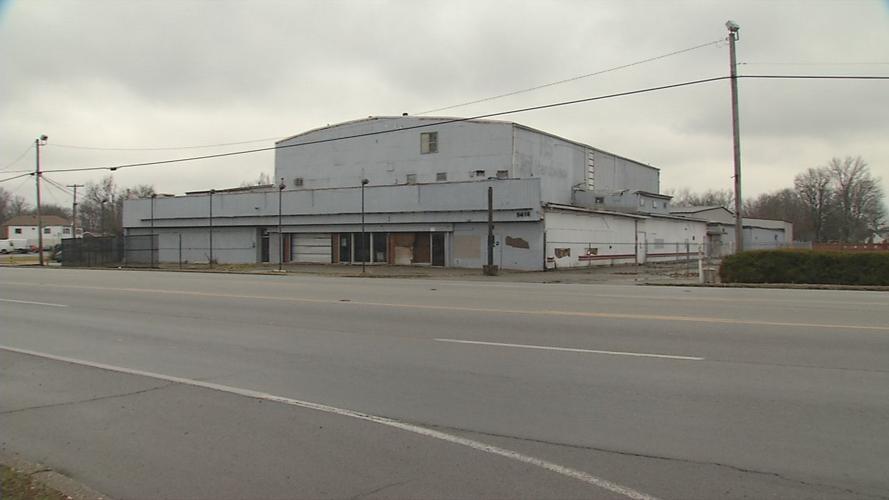 closed storefront along Preston Highway