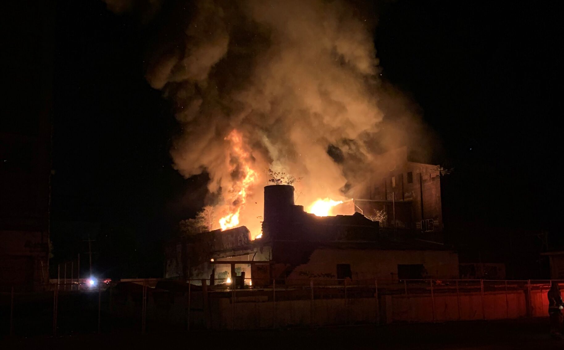 LOGAN STREET FIRE - 8-5-2021 3.jpg