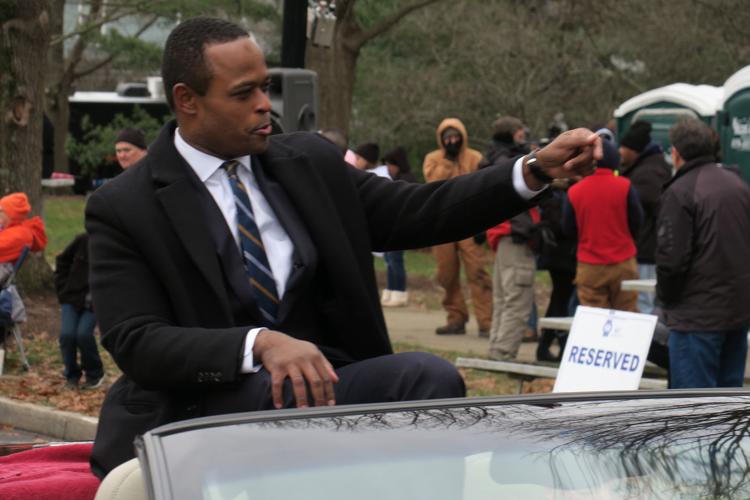 BESHEAR INAUGURATION DAY -PARADE 12-12-10-19  (26).JPG