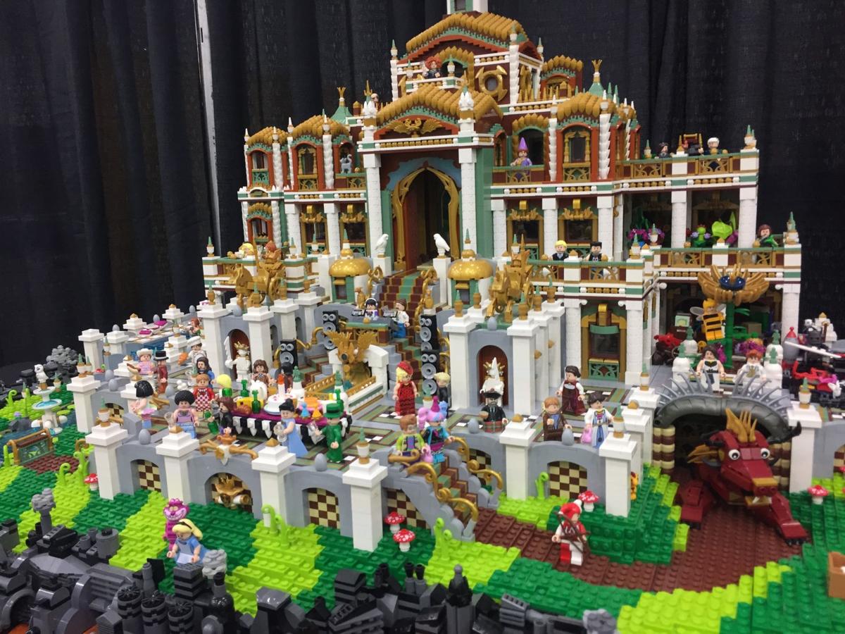 Louisville hosts BrickUniverse LEGO Fan Convention Community