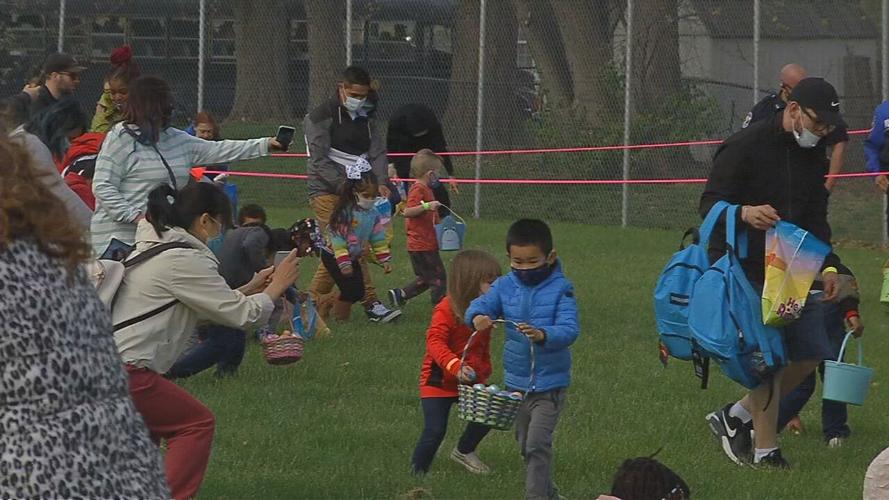 Kids pick up easter eggs.jpeg