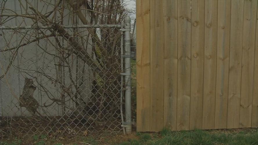 New Albany fence ordinance