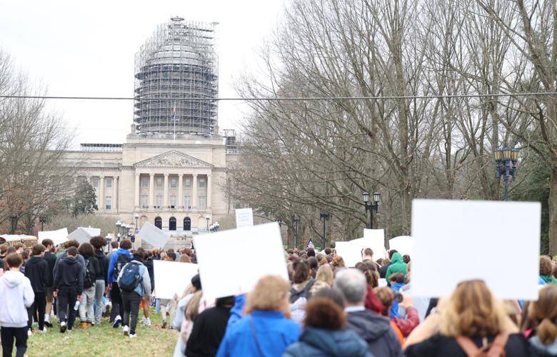 March on Frankfort moves toward Capitol.JPG