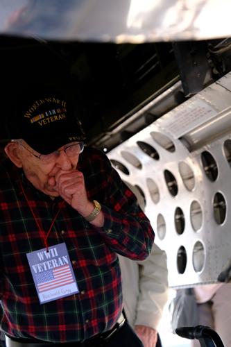 Louisville veterans honored on D-Day anniversary
